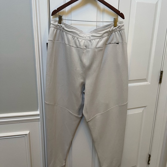 Legends Hawthorne Tech Oatmeal Joggers Size XXL - Picture 2 of 14